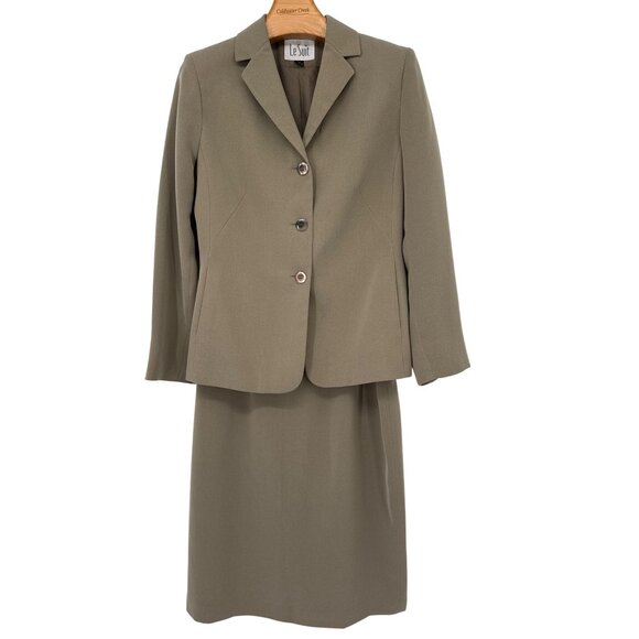 Le Suit Womens Tan 2-Piece Skirt Suit Size 10 Business Professional Attire - Picture 1 of 8